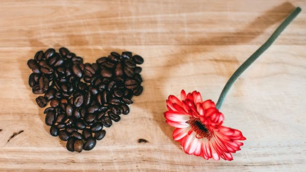 5+1 DIY Coffee Remedies! Your Skin will Thank You